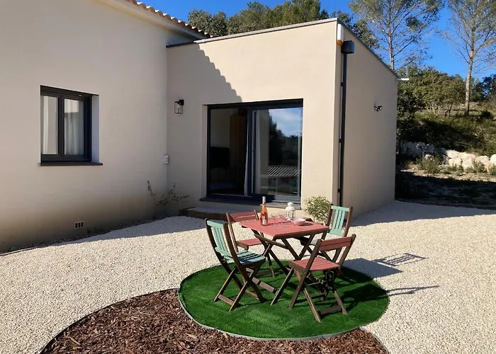 Casita D Escattes, Calme, Special Famille Νιμ